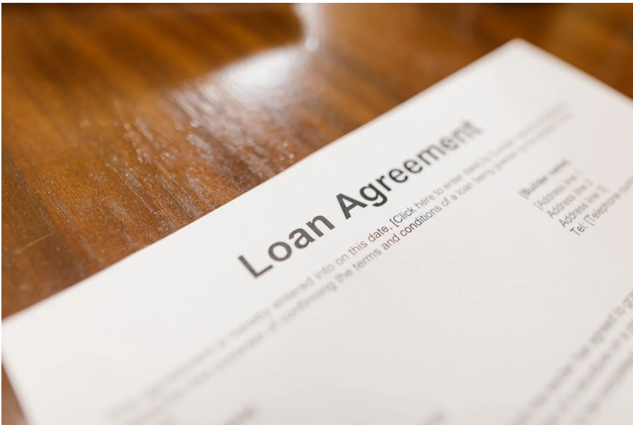 5 Short-Term Borrowing Mistakes That Keep People Broke