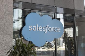 Salesforce just flashed a big bright buy signal: https://www.marketbeat.com/logos/articles/med_20240115074103_salesforce-just-flashed-a-big-bright-buy-signal.jpg