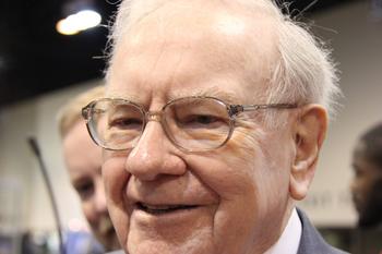 77% of Warren Buffett's $313 Billion Portfolio Is Invested in These 6 Stocks: https://g.foolcdn.com/editorial/images/704925/warren-buffett-brka-brkb-berkshire-hathaway-motley-fool2.jpg