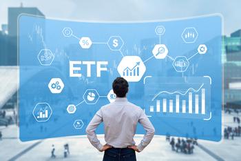 Investing in This High-Yield ETF Could Turn $500 Per Month Into $42,650 in Annual Passive Income: https://g.foolcdn.com/editorial/images/775695/etf-board-and-person.jpg