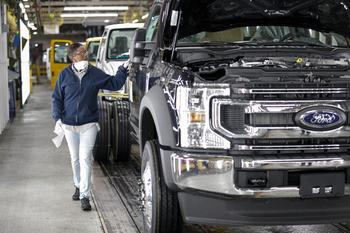 Best Dividend Stock: Ford Stock vs. Verizon Stock: https://g.foolcdn.com/editorial/images/757551/ford-ohio-assembly-plant-car-truck-factory-worker-source-ford.jpg