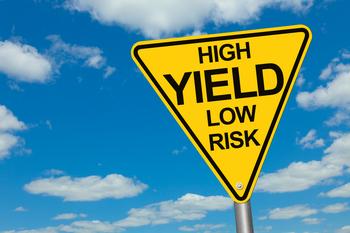 3 High-Yield Dividend Stocks to Buy With $1,000 and Hold Forever: https://g.foolcdn.com/editorial/images/837673/24_07_03-a-triangular-yellow-sign-that-says-high-yield-low-risk-on-it-_mf-dload-gettyimages-188027740-1200x800-5b2df79.jpg