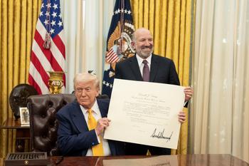 Quantum Computing Stocks D-Wave, IonQ, and Rigetti Talk With Trump Administration About Equity Stakes. Is It Time to Buy?: https://g.foolcdn.com/editorial/images/839804/trump-official-white-house-photo-6-trump-lutnick.jpg