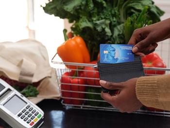 American Express® Enhances Blue Cash Everyday® Card with New Design, Cash Back Rewards, and Benefits: https://mms.businesswire.com/media/20220714005286/en/1513546/5/AMEX_BCE_Groceries.jpg