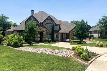 Lennar vs. D.R. Horton: Which Homebuilder Stock to Pick Right Now?: https://staticx-tuner.zacks.com/images/articles/main/6b/50022.jpg