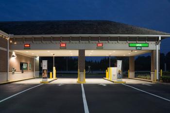 Markets Retreat on Regional Bank Issues: https://staticx-tuner.zacks.com/images/articles/main/97/92988.jpg