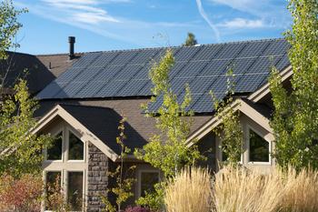 SunPower Stock Jumped 105%, Leading Residential Solar Energy Stocks: https://g.foolcdn.com/editorial/images/777310/solar-panels-on-a-home.jpg