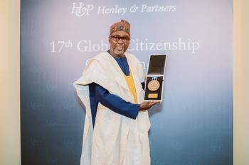 Der nigerianische Anwalt Zannah Bukar Mustapha erhält den prestigeträchtigen Global Citizen Award: https://ml-eu.globenewswire.com/Resource/Download/930c3bc1-3f7b-44a8-99f9-cddc7bb98801
