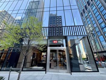 HSBC Accelerates Wealth Management Strategy in U.S. with Opening of Flagship Wealth Center at Hudson Yards: https://mms.businesswire.com/media/20240423419871/en/2105773/5/Wealth_Center_Hudson_Yards_Exterior1.jpg