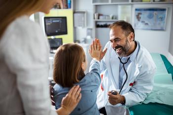 2 Dirt Cheap High-Yield Dividend Stocks to Buy Right Now: https://g.foolcdn.com/editorial/images/750682/physician-giving-a-high-five-to-a-young-patient.jpg