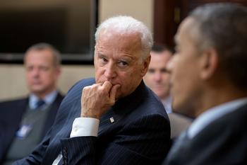 4 Social Security Changes Joe Biden Wants to Make: Is 2023 the Year They Become Reality?: https://g.foolcdn.com/editorial/images/712085/joe-biden-listens-to-barack-obama-official-wh-photo-pete-souza.jpg