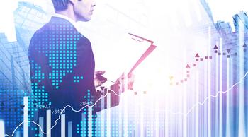 Evaluating Energy Transfer (ET) Stock's Actual Performance: https://g.foolcdn.com/editorial/images/844191/a-person-holding-a-clipboard-next-to-a-steadily-rising-chart.jpg