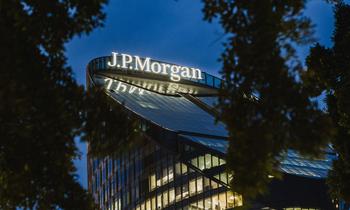 Osprey Adds to $15.4 Million JPMorgan Chase (NYSE: JPM) Position: https://cdn.content.foolcdn.com/images/1umn9qeh/production/211eec2458856bbaad3eb5e329ff22adab466b15-2000x1200.jpg?w=2000&amp;h=1200