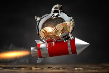 Looking to Supercharge Your Wealth? 3 Investing Tricks History Proves Can Help You Win: https://g.foolcdn.com/editorial/images/719071/piggy-bank-on-a-flying-rocket-compound-interest.jpg