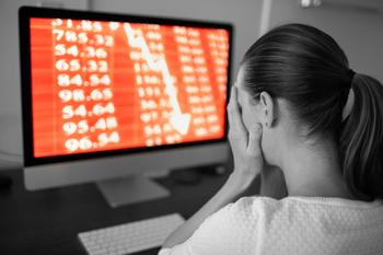 Can Canoo Keep Going? Only With a Lot of Outside Help.: https://g.foolcdn.com/editorial/images/736163/21_06_10-a-person-holding-their-face-with-a-computer-showing-stock-losses-in-the-background-_gettyimages-1213023814.jpg