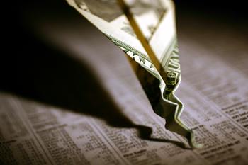 The S&P 500 Just Did Something That Was Last Witnessed Less Than a Year Before the Dot-Com Bubble Burst -- and History Is Clear What Comes Next for Stocks: https://g.foolcdn.com/editorial/images/842520/stock-market-crash-plunge-dollar-newspaper-invest-dow-sp-500-getty.jpg