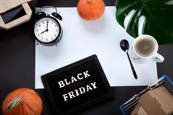 1 Cathie Wood Stock to Buy in December That Dominated Black Friday and Cyber Monday: https://g.foolcdn.com/editorial/images/756794/holiday-thanksgiving-black-friday-shopping-pumpkins.jpg
