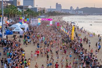 Thailands größtes Strandlauf-Festival von „Central Pattaya” kehrt am 1. November 2025 zurück: https://ml.globenewswire.com/Resource/Download/38802ce0-d200-4a54-9698-78ee5b021b2d/image1.jpg