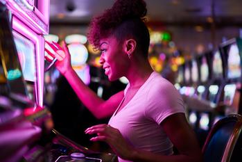 Here's Why I'm Bullish on Wynn Resorts Stock: https://g.foolcdn.com/editorial/images/721927/woman-at-slot-machine-gambling.jpg