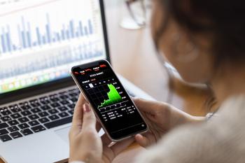 Why NextEra Energy Stock Rebounded This Week: https://g.foolcdn.com/editorial/images/752666/a-person-looking-at-a-rising-stock-price-chart-on-a-smartphone.jpg