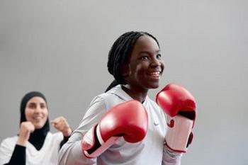 1 Top Dividend Stock You'll Regret Not Buying on the Dip: https://g.foolcdn.com/editorial/images/741911/nike-boxing-girl.jpg