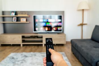 Before You Buy and Hold Roku Stock, You Should Know About Its Biggest Risk: https://g.foolcdn.com/editorial/images/772821/pointing-remote-to-tv.jpg