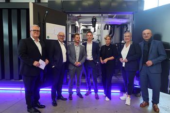 EQS-News: Vonovia, EnerCube und DFA Demonstrationsfabrik Aachen starten strategische Partnerschaft zur Industrialisierung von Wärmepumpen-Cubes für Mehrfamilienhäuser: https://eqs-cockpit.com/cgi-bin/fncls.ssp?fn=download2_file&code_str=cc58703de3277f08e446a4dd432549b3