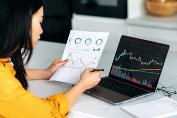 3 Dividend Growth Stocks With Yields Above 3% That You Can Buy and Hold for the Next Decade: https://g.foolcdn.com/editorial/images/772112/investor-stock-charts-laptop-getty.jpg