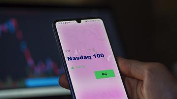 3 Nasdaq-100 Stocks Trading Less Than 10x 2024 Earnings: https://www.marketbeat.com/logos/articles/med_20231019075131_3-nasdaq-100-stocks-trading-less-than-10x-2024-ear.jpg