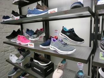 Stepping Up: Skechers' Strong Q2 Boosts Investor Confidence: https://www.marketbeat.com/logos/articles/med_20230728145225_stepping-up-skechers-strong-q2-boosts-investor-con.jpg