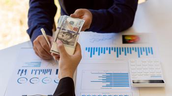 Could Intel Be the Comeback Story of the Decade After Nvidia's Multibillion-Dollar Endorsement?: https://g.foolcdn.com/editorial/images/834298/big-cash-deal.jpg