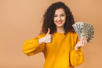 These 2 Stocks Can Help Make You Richer by Retirement: https://g.foolcdn.com/editorial/images/700626/22_06_16-a-person-holding-a-fan-of-money-and-holding-up-a-thumbs-up-sign-_gettyimages-1215140052.jpg