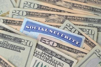 Should You Start Social Security at 62, 65, or 70? This Is the Best Age for Most Retirees, According to a Statistical Analysis: https://g.foolcdn.com/editorial/images/836536/social-security-13.jpg