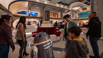Disney World's 'Star Wars' Hotel Is Not a Flop: https://g.foolcdn.com/editorial/images/684443/0108zo_2534ms.JPG