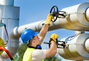 The Best High-Yield Energy Stock to Invest $10,000 in Right Now: https://g.foolcdn.com/editorial/images/834669/23_07_12-a-person-turning-valves-on-an-energy-pipeline-_mf-dload.jpg