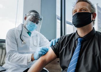 Why Moderna Stock Was Cratering This Week: https://g.foolcdn.com/editorial/images/754647/person-receiving-a-vaccine-shot.jpg