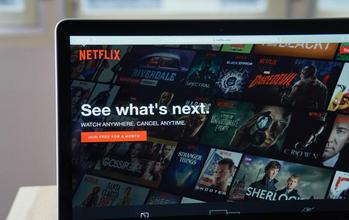 Netflix Lags Q3 Earnings Yet Ups Free Cash Flow View: ETFs in Spotlight: https://staticx-tuner.zacks.com/images/articles/main/da/90.jpg