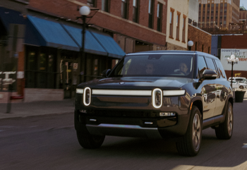Rivian Stock Lost Early Gains Today: Here's What Investors Saw: https://g.foolcdn.com/editorial/images/754324/rivian-r1s-in-city.png