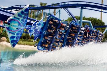 Will the Six Flags-Cedar Fair Merger Help SeaWorld Entertainment?: https://g.foolcdn.com/editorial/images/754317/seasmanta.jpg