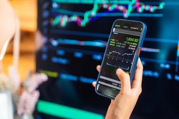 Nike and Apple Both Went Public 45 Years Ago. Here's How Much $1,000 in Each Would Be Worth Today.: https://g.foolcdn.com/editorial/images/840705/gettyimages-2185505751-612x612.jpg