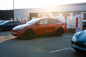 Tesla Looks to Reinforce Its Battery Supply Chain: Why That Matters: https://g.foolcdn.com/editorial/images/684126/0x0-supercharger_08.jpg