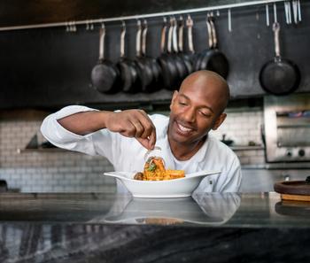 3 Big Problems Cava Investors Need to Consider: https://g.foolcdn.com/editorial/images/746507/22_02_09-a-chef-putting-garnish-on-a-dish-_gettyimages-506292574.jpg