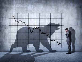 Where to Invest $10,000 in a Bear Market: https://g.foolcdn.com/editorial/images/751998/investor-with-a-bear-market-gettyimages-1212035447.jpg