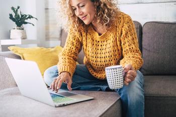 After Q2 Earnings, I'm Sticking With Pinterest for These 3 Reasons: https://g.foolcdn.com/editorial/images/742504/looking-at-social-media-from-a-laptop-at-home-while-drinking-coffee.jpg