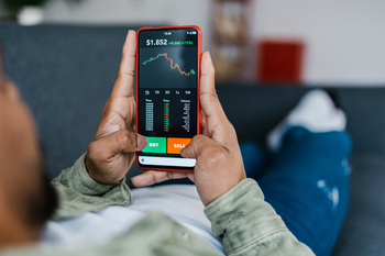 The Best Stocks to Invest $1,000 in Right Now: https://g.foolcdn.com/editorial/images/842173/person-looks-at-stock-chart-on-phone-getty.jpg