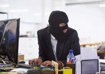 Concerned About Identity Theft? This May Be the First Sign You're in Trouble: https://g.foolcdn.com/editorial/images/843359/identity-theft.jpg