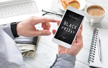 3 Must-Have REITs for Your Black Friday Shopping Cart: https://staticx-tuner.zacks.com/images/articles/main/64/3378.jpg