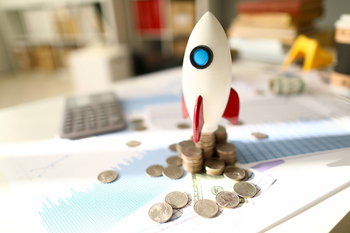 These 4 Quantum Computing Pure-Play Stocks Can Soar Up to 264% in 2026, According to Select Wall Street Analysts: https://g.foolcdn.com/editorial/images/845272/rocket-coins-calculator-financial-metrics-to-moon-crypto-invest-getty.jpg