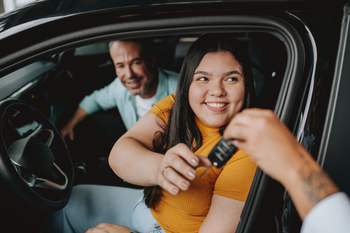 Carvana's 2025 Rally Just Got Another Catalyst: S&P 500 Inclusion: https://g.foolcdn.com/editorial/images/846228/gettyimages-car-sales.jpg