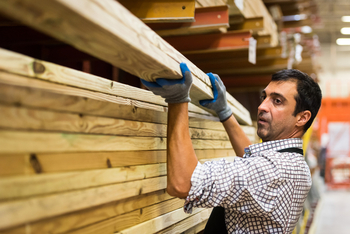 What to Watch With Lowe's Stock in 2026: https://g.foolcdn.com/editorial/images/845326/getty-worker-home-depot-lowe_s-lumber-retail-1201x801-d21b45d.jpg